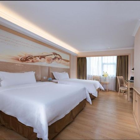 Vienna Hotel Shenzhen Haiwan Bagian luar foto