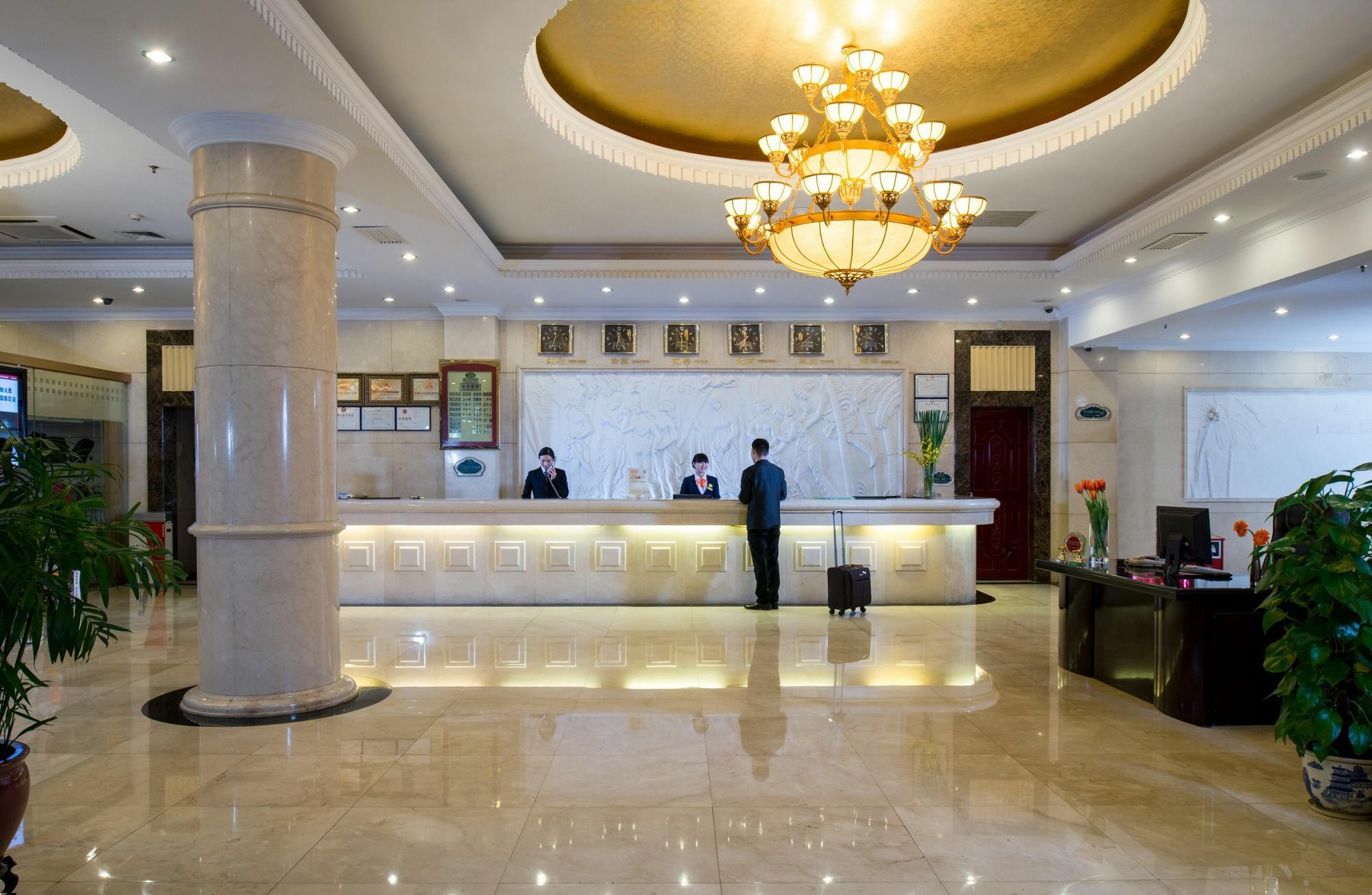 Vienna Hotel Shenzhen Haiwan Bagian luar foto